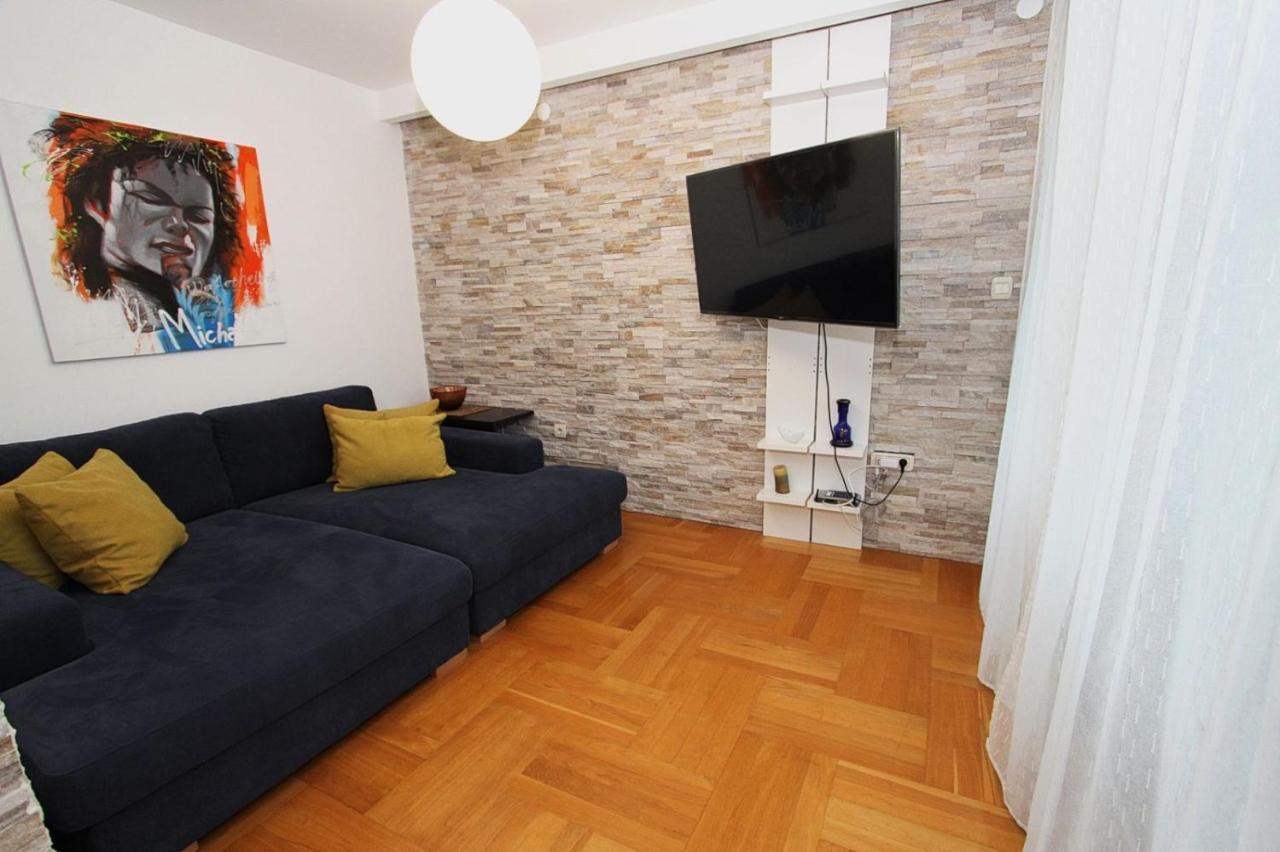 Luxury Apartment Big Blue Budva Luaran gambar