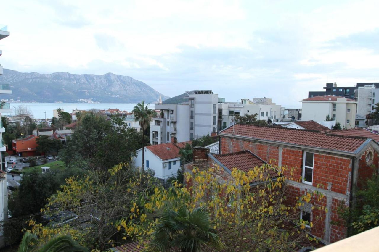Luxury Apartment Big Blue Budva Luaran gambar
