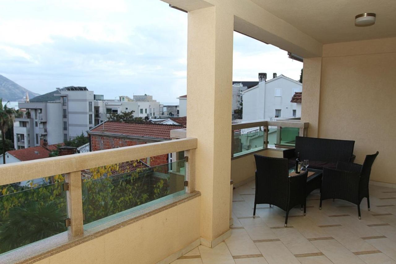 Luxury Apartment Big Blue Budva Luaran gambar